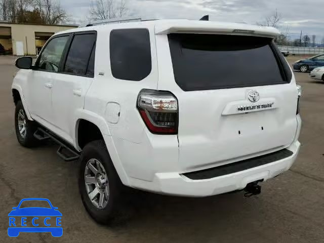 2016 TOYOTA 4RUNNER SR JTEBU5JR2G5327922 image 2