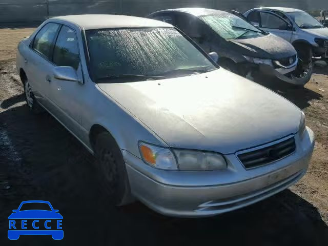 2000 TOYOTA CAMRY 4T1BG22K3YU665103 image 0