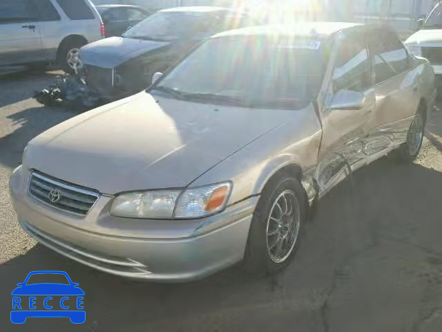2001 TOYOTA CAMRY LE/X JT2BF28K510323494 image 1