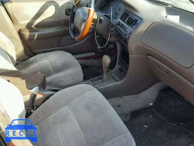 1997 TOYOTA COROLLA DX 1NXBB02E5VZ659957 image 4