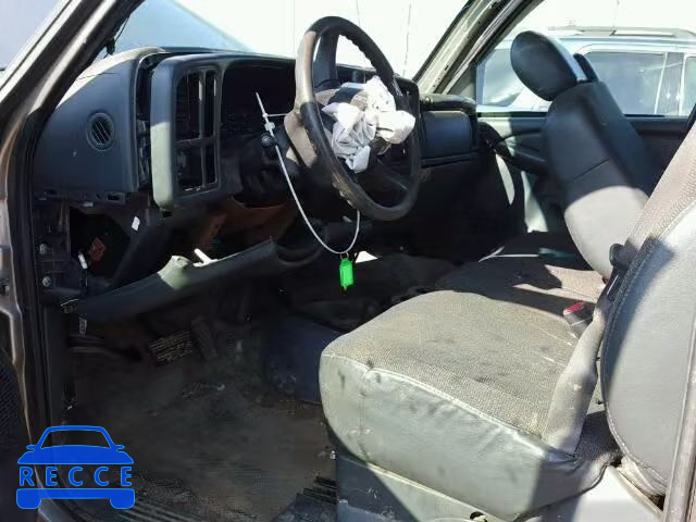 2002 GMC SIERRA K15 1GTEK14V12Z267416 image 4
