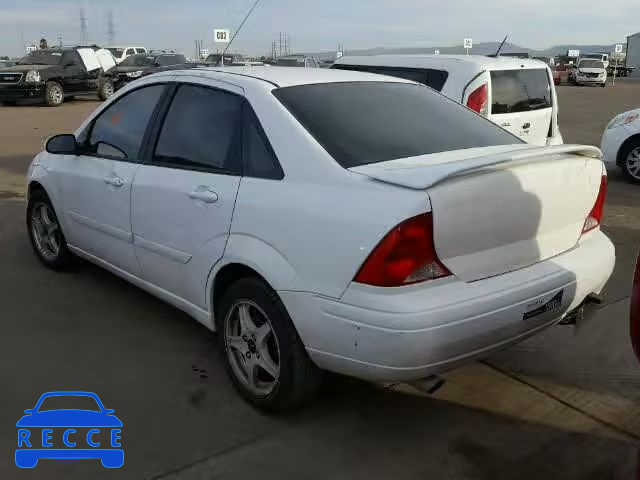 2000 FORD FOCUS SE/S 1FAFP3434YW418782 Bild 2