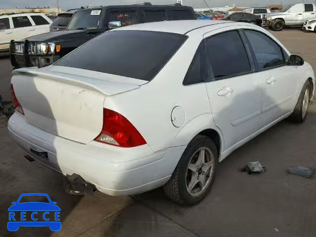 2000 FORD FOCUS SE/S 1FAFP3434YW418782 Bild 3