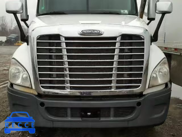 2011 FREIGHTLINER CASCADIA 1 1FUJGLDR8BLBA8059 Bild 6