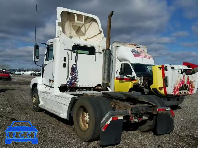 2002 FREIGHTLINER CONVENTION 1FUBA8A822PJ90444 image 2