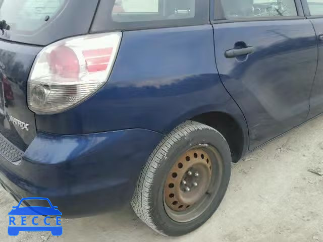 2005 TOYOTA MATRIX 2T1KR32E05C389244 image 8