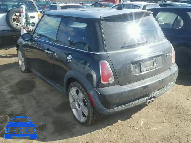 2006 MINI COOPER S WMWRE33506TL19680 image 2