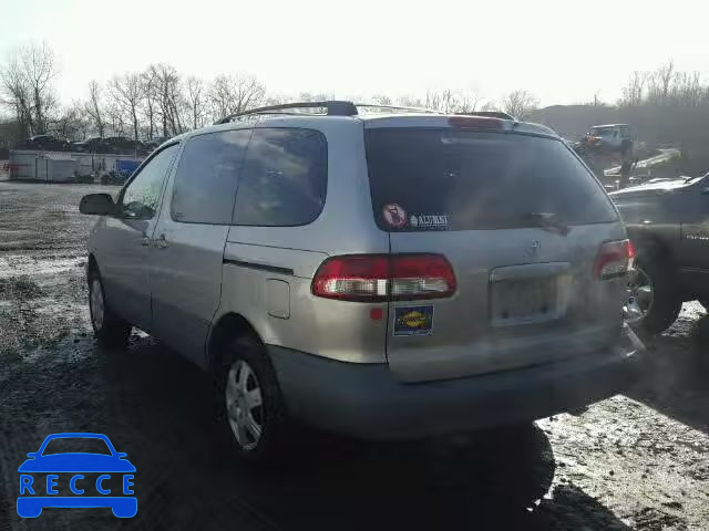 2002 TOYOTA SIENNA LE/ 4T3ZF13C22U416051 Bild 2