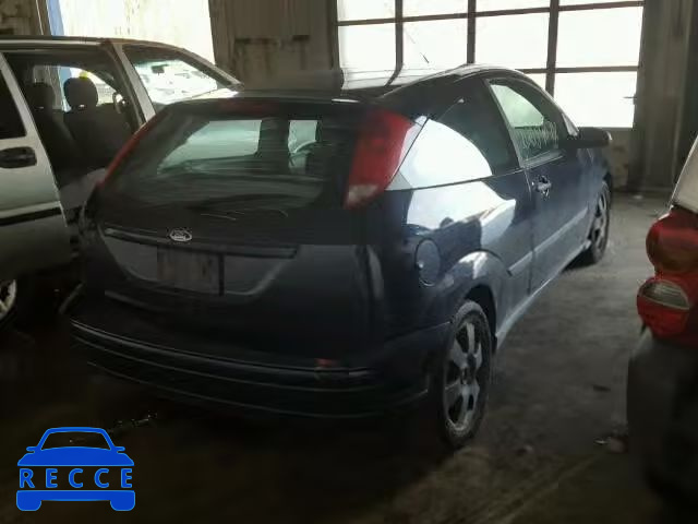 2002 FORD FOCUS ZX3 3FAFP31372R239361 image 3
