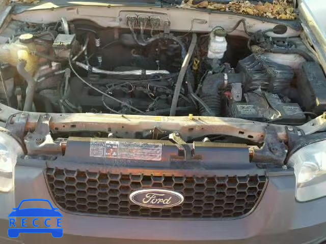 2007 FORD ESCAPE XLT 1FMYU03ZX7KA67667 image 6
