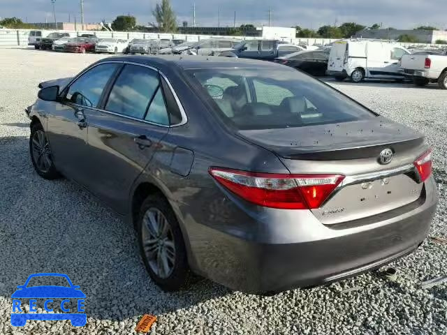 2017 TOYOTA CAMRY LE 4T1BF1FK2HU350154 image 2