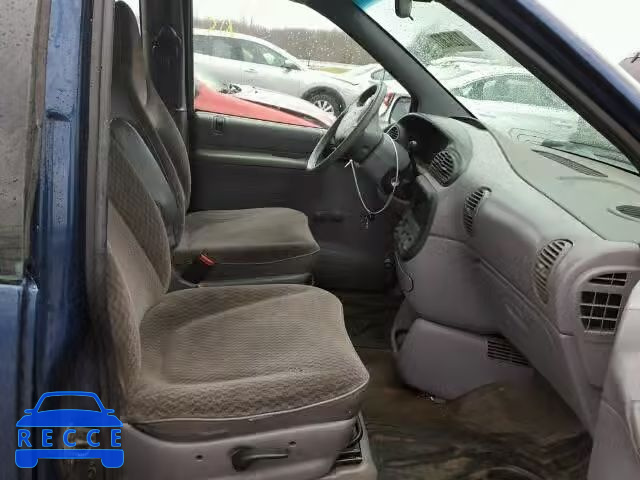 2000 CHRYSLER VOYAGER 2C4FJ25B6YR810540 image 4