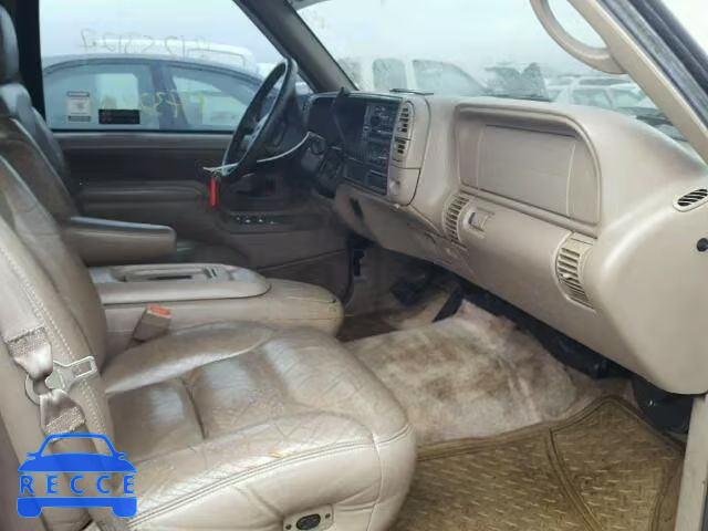 1998 GMC YUKON 1GKEC13R1WJ716071 image 4