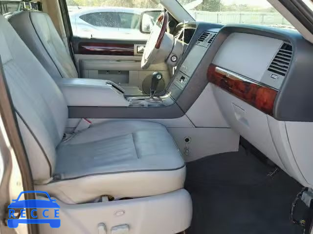 2006 LINCOLN NAVIGATOR 5LMFU27556LJ29024 зображення 4