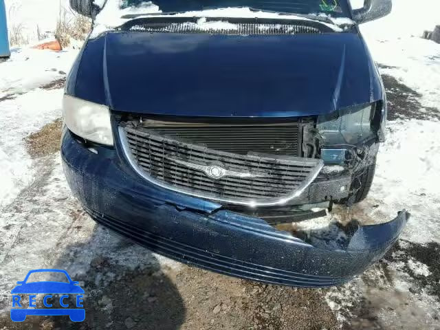 2002 CHRYSLER Town and Country 2C4GP44352R672375 image 8