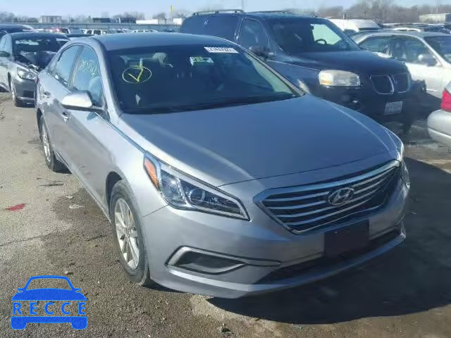 2017 HYUNDAI SONATA SE 5NPE24AF3HH495979 image 0