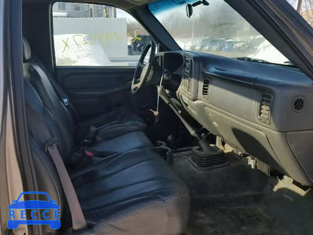 2002 GMC SIERRA K15 1GTEK14V92Z247057 image 4