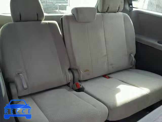 2015 TOYOTA SIENNA 5TDZK3DC0FS657930 image 8