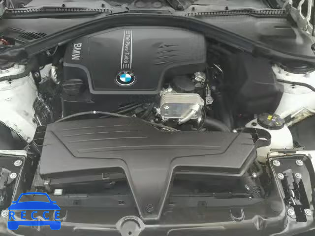 2015 BMW 320I WBA3B1G55FNT04884 Bild 6