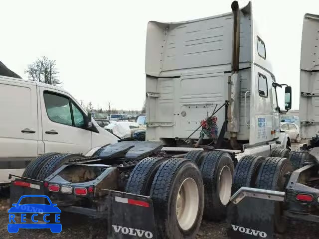 2006 VOLVO VNL 4V4NC9TK66N410624 Bild 3