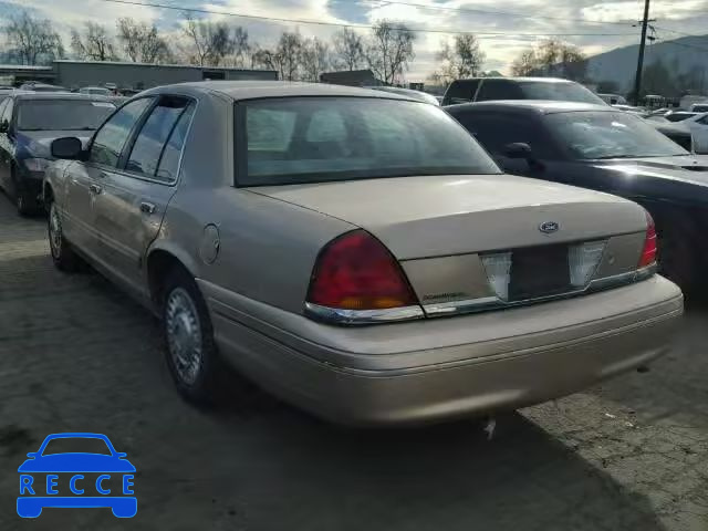 2000 FORD CROWN VICT 2FAFP73W0YX147243 image 2