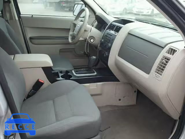 2008 FORD ESCAPE XLS 1FMCU02Z18KD41190 image 4