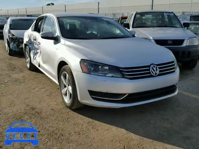 2014 VOLKSWAGEN PASSAT S 1VWAT7A36EC039739 зображення 0