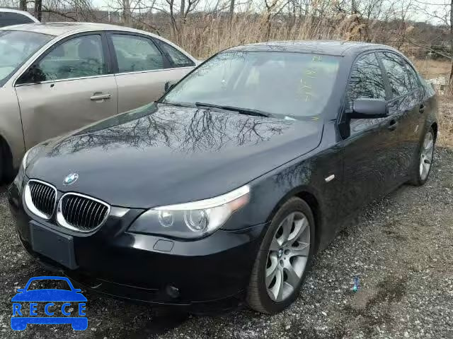 2005 BMW 545I WBANB33535CN63362 зображення 1