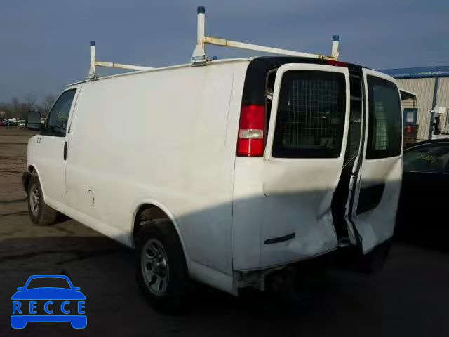 2010 CHEVROLET EXPRESS G1 1GCUGADXXA1128381 image 2