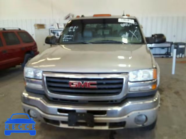 2004 GMC SIERRA K35 1GTJK39174E211569 image 9