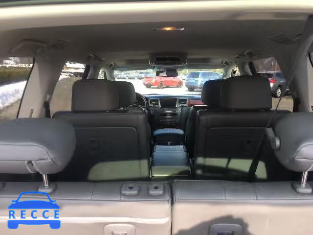 2009 LEXUS LX 570 JTJHY00WX94022297 image 7