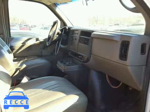 2004 CHEVROLET EXPRESS G2 1GCGG25V841101636 image 4