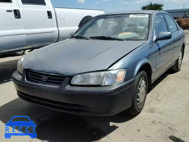 2000 TOYOTA CAMRY CE/L JT2BG22K3Y0530840 Bild 1