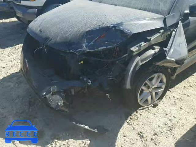 2011 VOLKSWAGEN TIGUAN S WVGCV7AX8BW501149 image 9