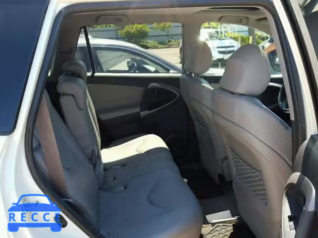 2006 TOYOTA RAV4 LTD JTMBK31V465009696 image 5