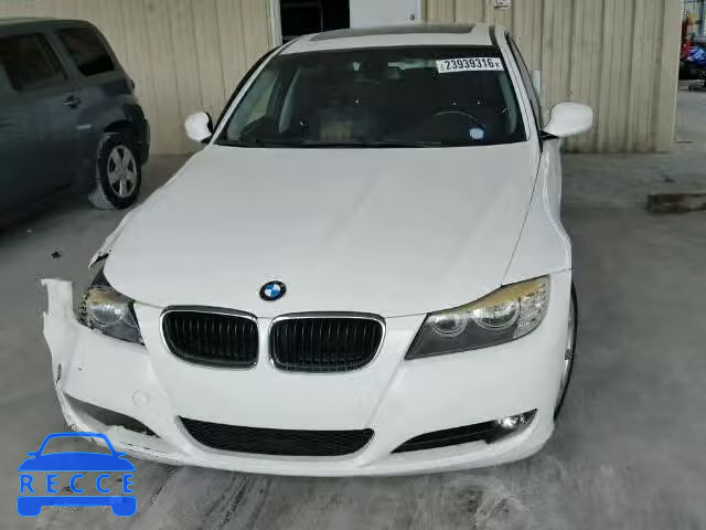 2009 BMW 328I WBAPH73559E126701 Bild 8