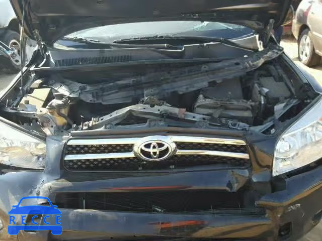 2007 TOYOTA RAV4 LTD JTMBD31V175081094 image 6