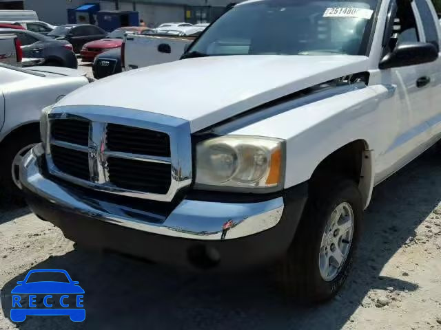 2005 DODGE DAKOTA SLT 1D7HE42N55S155035 image 8