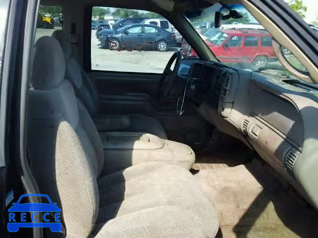 1997 CHEVROLET C1500 2GCEC19M9V1217647 image 4