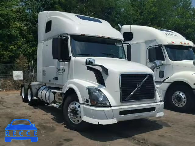 2011 VOLVO VNL 4V4NC9EHXBN297787 image 0