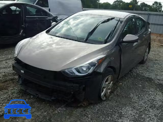 2015 HYUNDAI ELANTRA SE 5NPDH4AEXFH576427 Bild 1