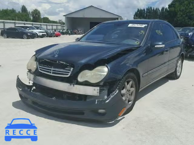 2003 MERCEDES-BENZ C240 WDBRF61J13A428897 Bild 1