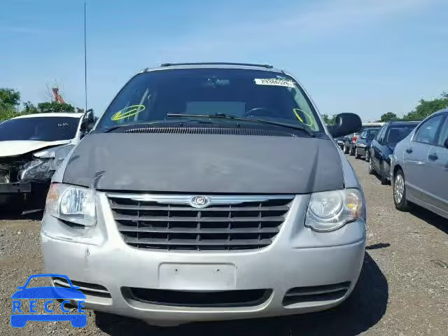 2007 CHRYSLER Town and Country 2A4GP54LX7R296859 image 6