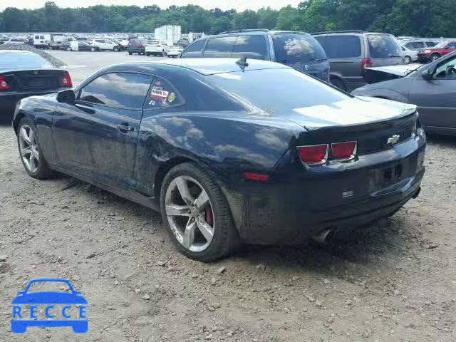 2010 CHEVROLET CAMARO SS 2G1FT1EW2A9162359 Bild 2