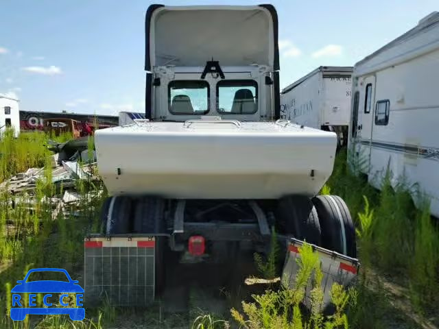 2015 FREIGHTLINER CASCADIA 1 1FUJGBD98FLGG9443 image 8