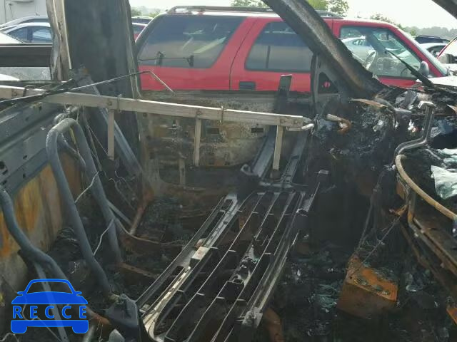 2004 GMC SIERRA C25 1GTHC24U04E117847 image 4