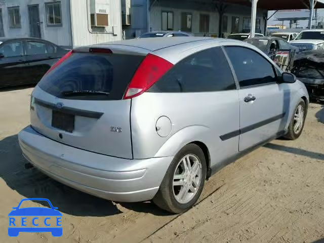 2001 FORD FOCUS ZX3 3FAFP31331R186625 image 3