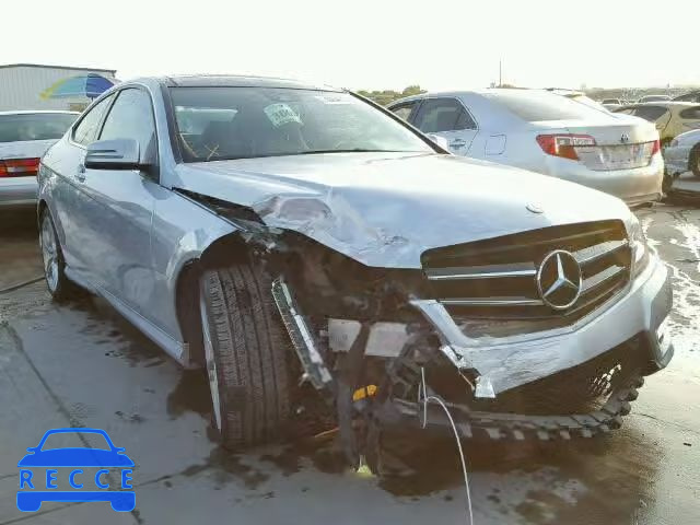 2014 MERCEDES-BENZ C250 WDDGJ4HB1EG184412 Bild 0