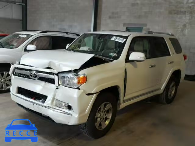 2013 TOYOTA 4RUNNER SR JTEBU5JRXD5136356 image 1