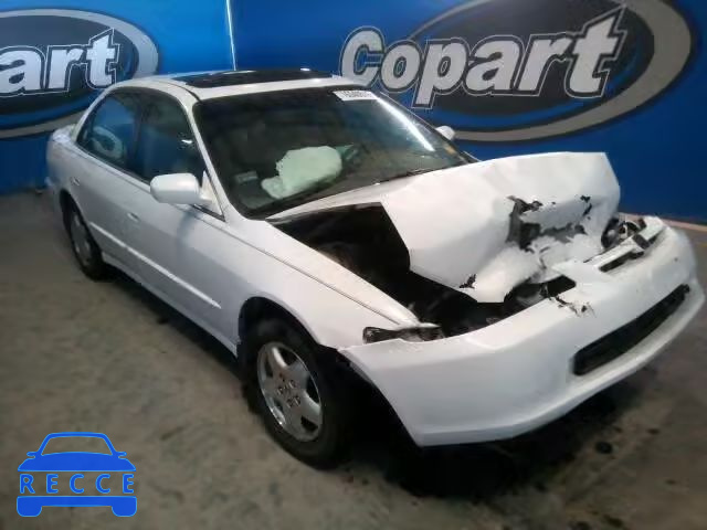 1998 HONDA ACCORD EX 1HGCG1650WA062701 image 0